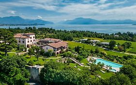 Castello Belvedere Apartments